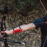 How To Shoot A Bow With Both Eyes Open